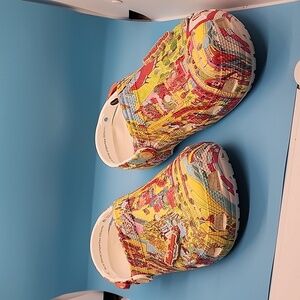 Disney magic Kingdom map crocs